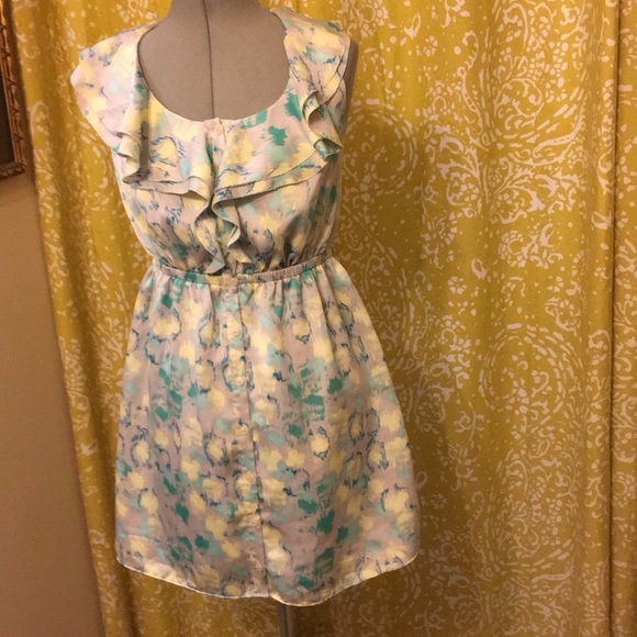 Feminine halter dress Sz M - Picture 2 of 5